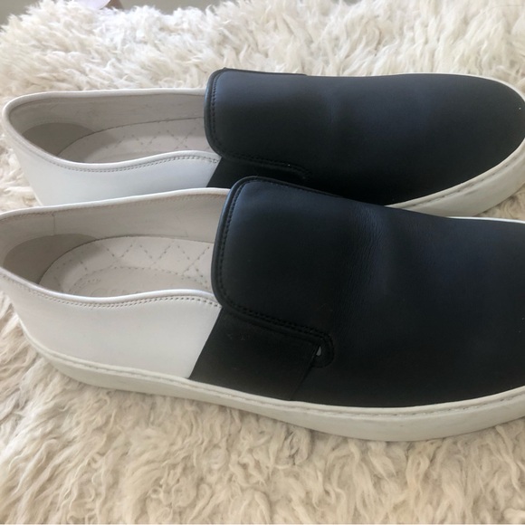 CHANEL Black and White womans slip on shoes - Picture 1 of 6